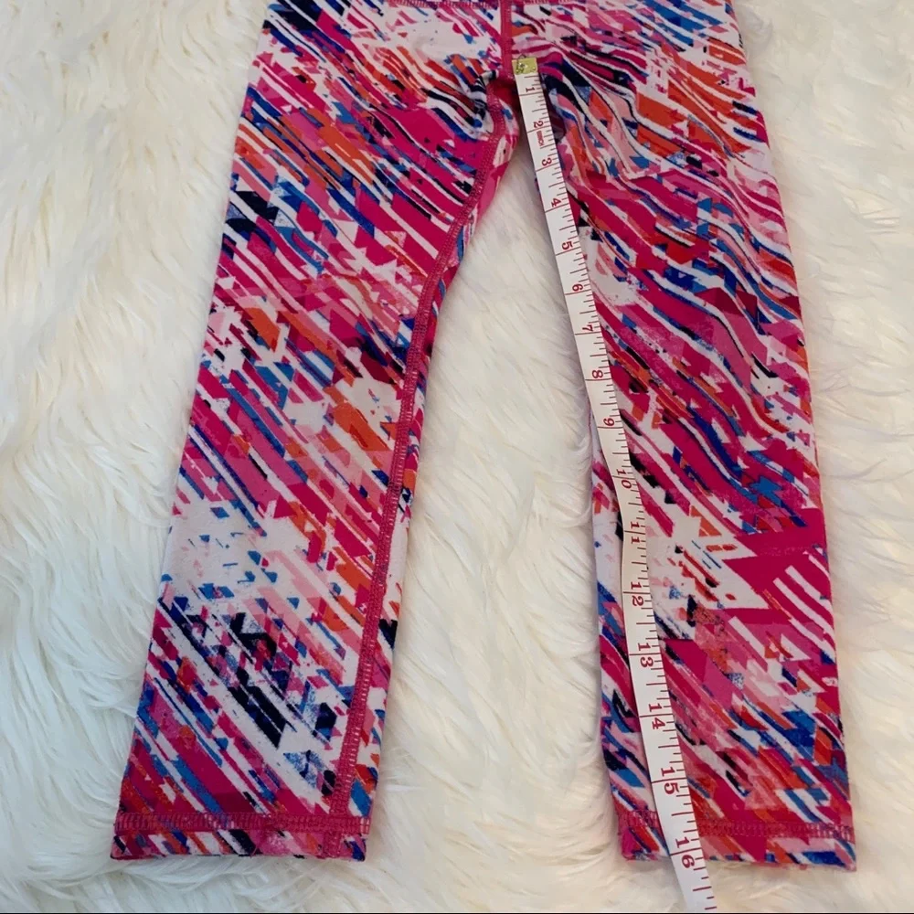 Girls athletic leggings - size 4